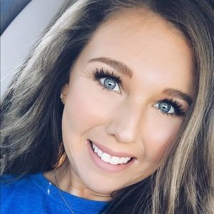 Meet your Posher, Renee